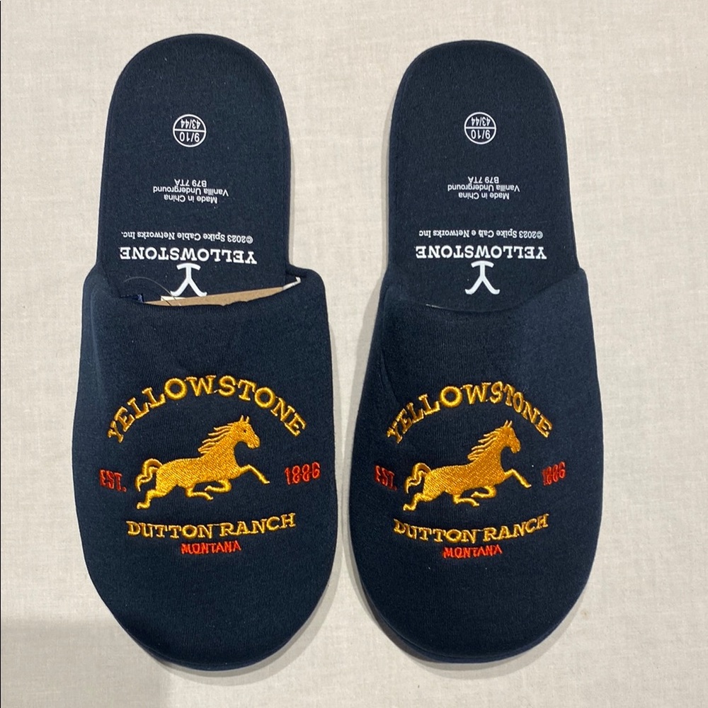 Yellowstone Dutton Ranch Black Slippers